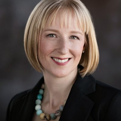 Profile Picture of Laura Roy • Roy Illustration (@laura__roy) on Twitter