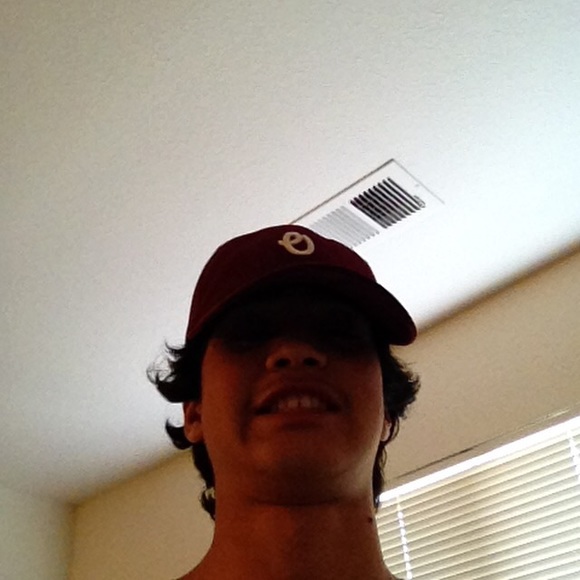 Profile Picture of Steven Mclaughlin (@steezy__) on Poshmark