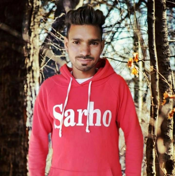 Profile Picture of Gaggu singh Gaggu singh (@gaggusinghg3) on Poshmark