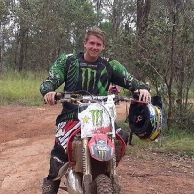 Profile Picture of Joe Whipple (@WhippleJoe) on Twitter