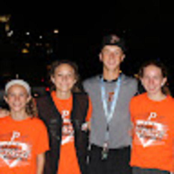 Profile Picture of Cami Reittinger (@cami_reittinger) on Poshmark