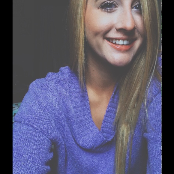 Profile Picture of Eden Snider (@edensnida) on Poshmark