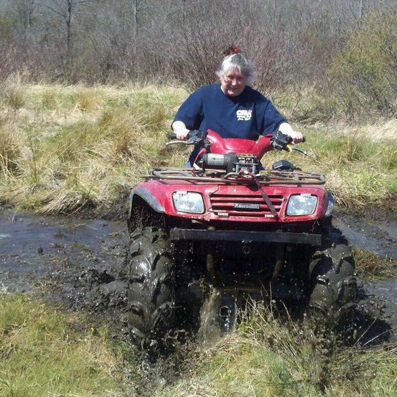 Profile Picture of Candice Velleri denk (@cdenk54) on Poshmark