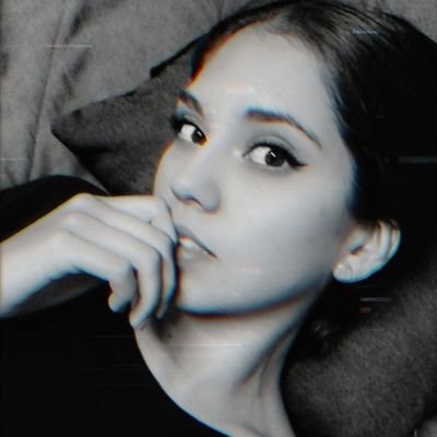 Profile Picture of Bets. (@_rebecavera) on Twitter