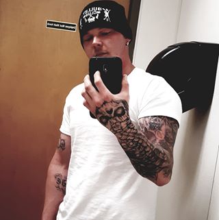 Profile Picture of Drew Easterling (@drew.easterling.9) on Facebook