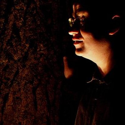 Jeremy Dye - Twitter Profile Picture of Jeremy Dye (@at_the_sea) on Twitter