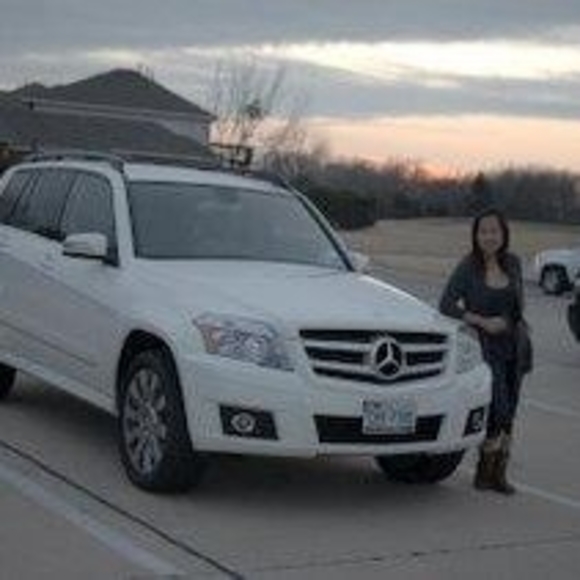 Profile Picture of Olive Pacana (@luxurysoulmate8) on Poshmark