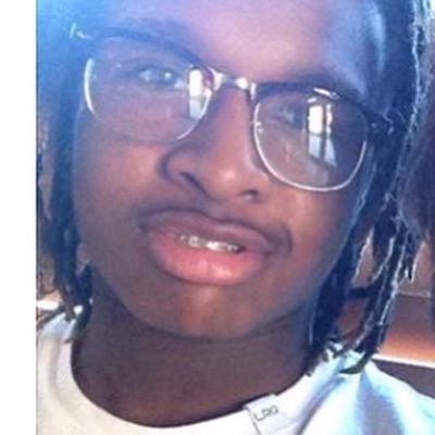 Profile Picture of Nell (@steven_nellie) on Twitter