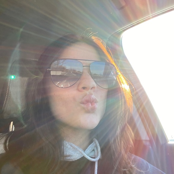 Profile Picture of Charlotte Gargiulo (@chargargiulo) on Poshmark
