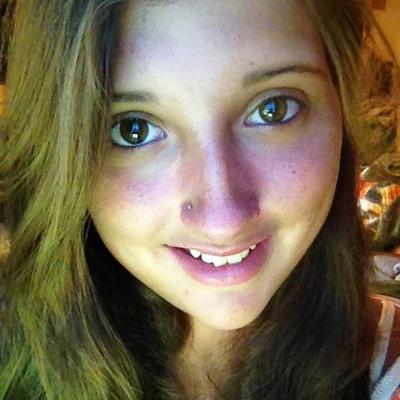 Profile Picture of Cheyenne Addison (@CheyRaya) on Twitter