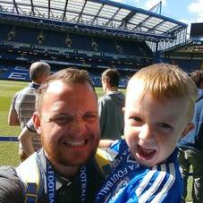 Profile Picture of Mike Flowers (@Mikeflowers1987) on Twitter
