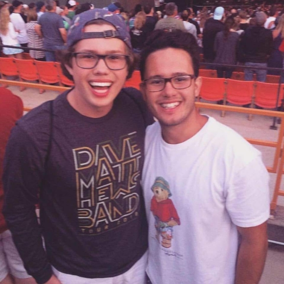 Profile Picture of Levi Werlein (@lavernwerlern72) on Poshmark