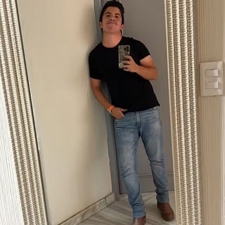 Profile Picture of Martin Rojas (@_martinrojas) on Instagram