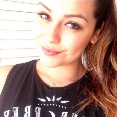 Profile Picture of Thelma Flores (@thelmaflores) on Twitter