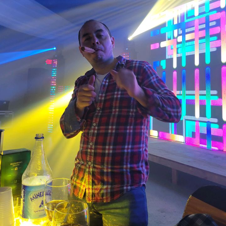 Profile Picture of Tony Mo (@antonioram371) on Tiktok