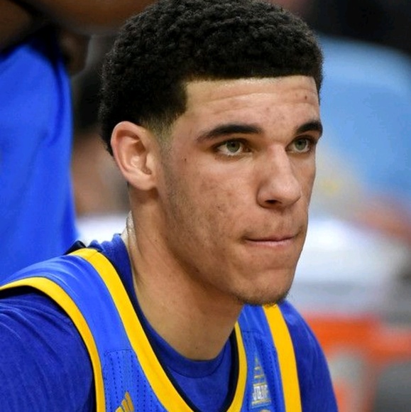 Profile Picture of Josh Alejos (@joshalejos709) on Poshmark