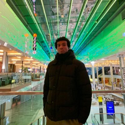 Profile Picture of Jay 🌴 (@jay_labeach) on Twitter