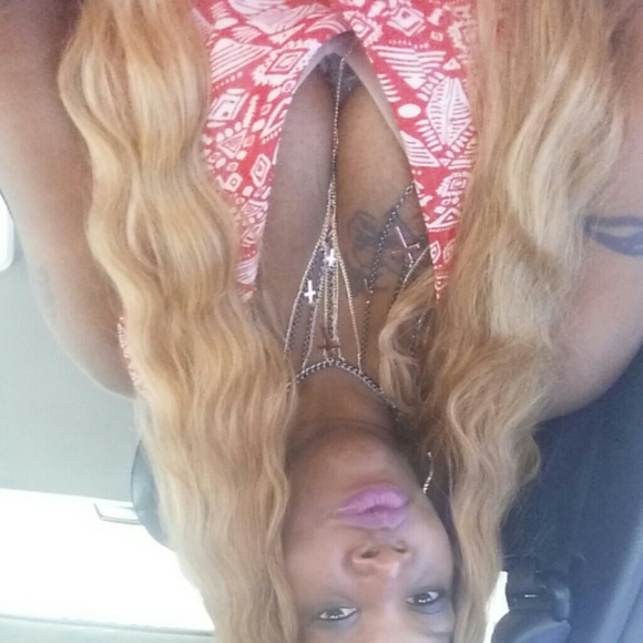 Profile Picture of Marie Wilhite (@1reeree) on Poshmark