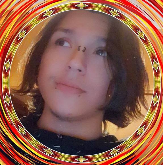 Profile Picture of James Valliere (@vallierejames) on Poshmark