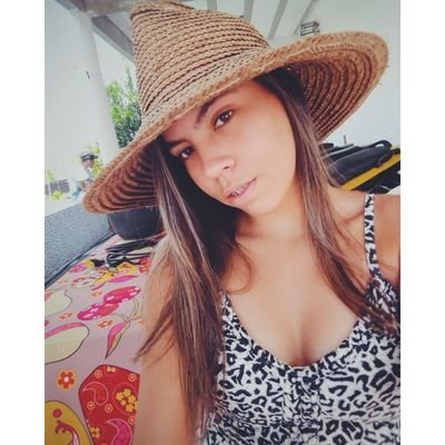Profile Picture of Laura Almeida (@LauraHellenAlm1) on Twitter