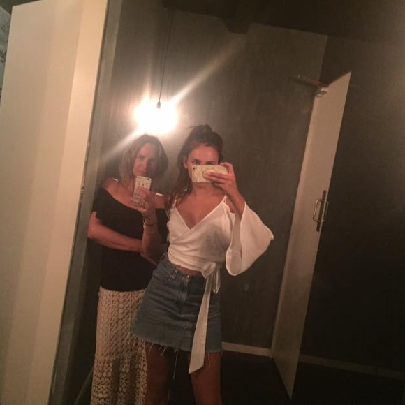Profile Picture of Shelley Dohmen (@shelleydohmen) on Poshmark