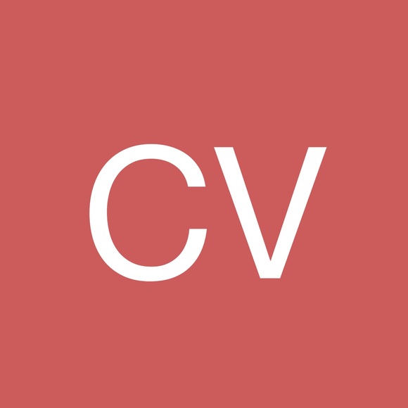 Profile Picture of Cassidy Vansteelandt (@cvansteelandt) on Poshmark