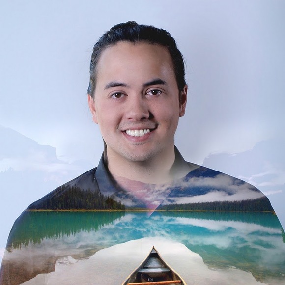 Profile Picture of Bo Roberts-leung (@borobertsleung) on Poshmark