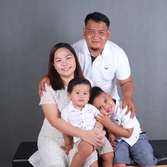 Profile Picture of Paul Andallo (@paulandallo) on Poshmark