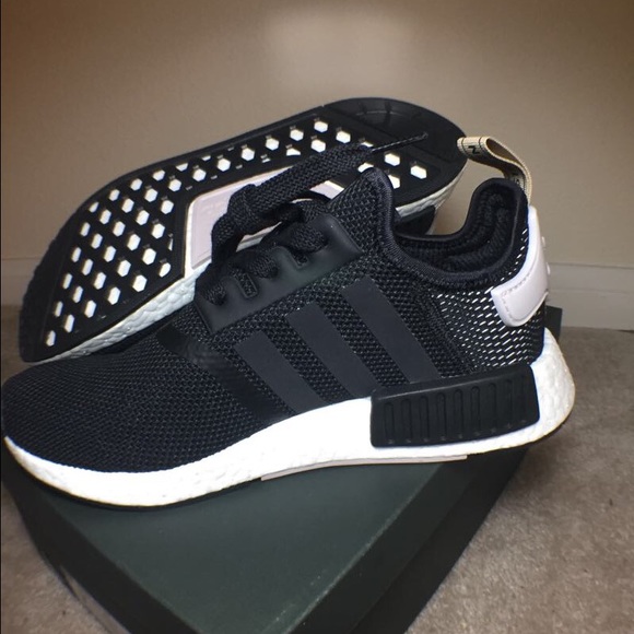 Profile Picture of Andrew Torrez (@atbreezyg) on Poshmark