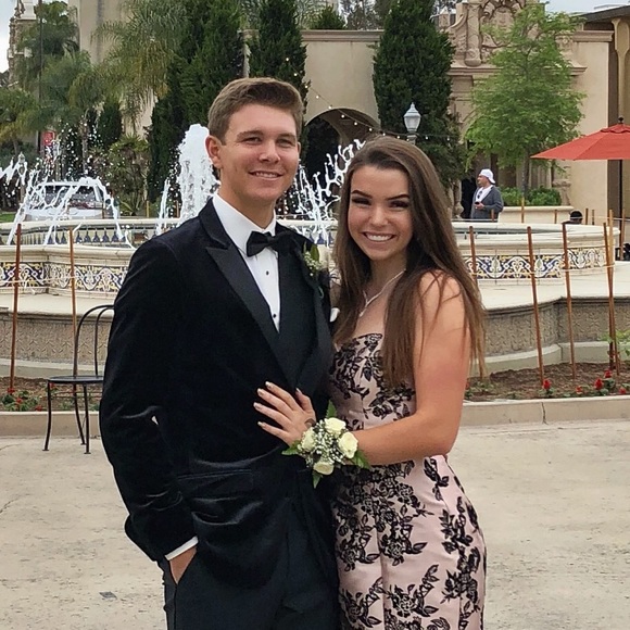 Profile Picture of Jordan Dabney (@jordandabney) on Poshmark