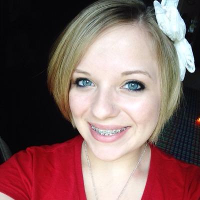 Profile Picture of Victoria Lacey Drew (@Barrel_Rider08) on Twitter