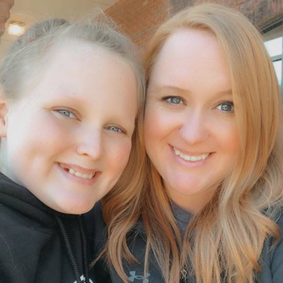 Profile Picture of Heather Clouse (@dakotaann44) on Poshmark