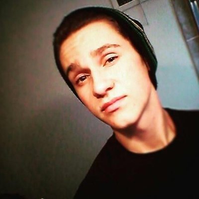 Profile Picture of Chrissy Wade (@makaylazms7vhi3) on Twitter