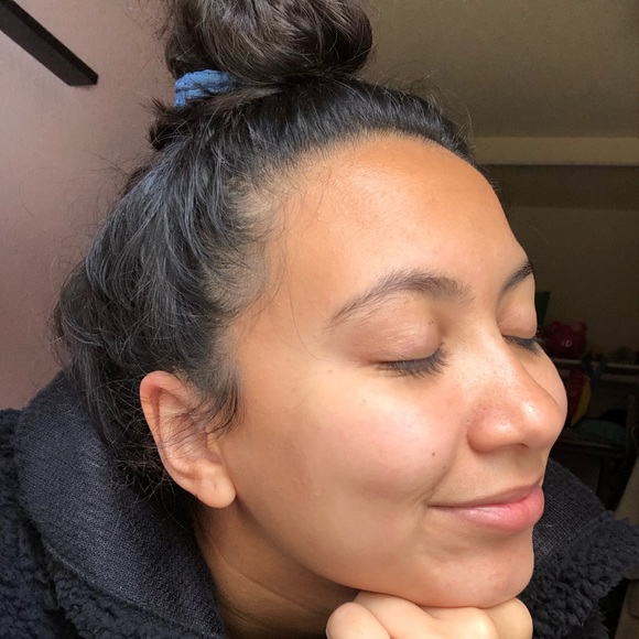 Profile Picture of Isabelle Lopez (@isabellelope785) on Poshmark