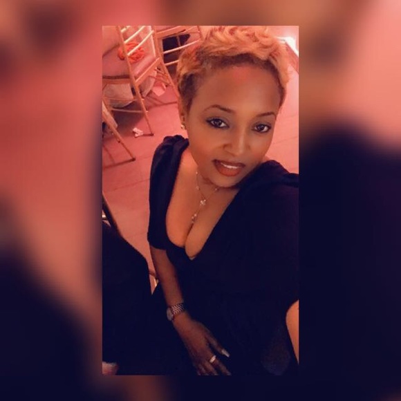 Profile Picture of Emmanuelle Vilaire (@emmanie) on Poshmark