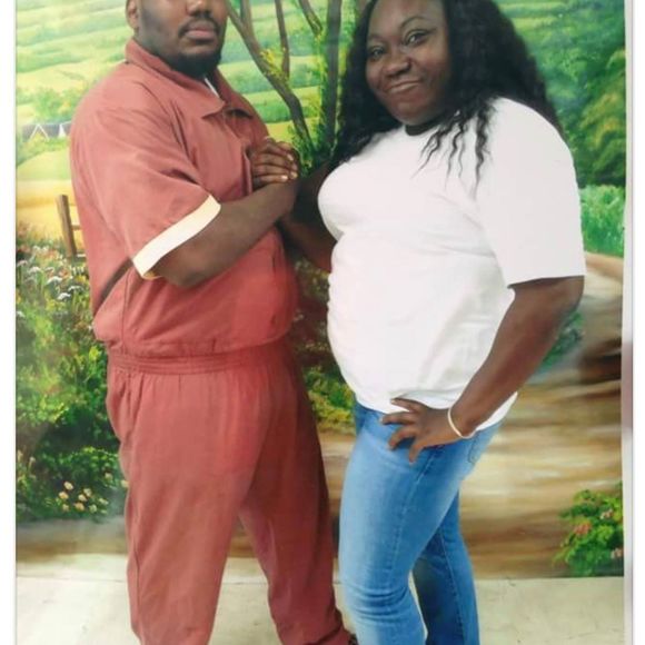 Profile Picture of Hatefakeppl Realshit (@dennislfulton) on Poshmark