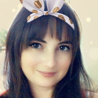 Profile Picture of Anna Judge (@coconutter87) on Twitter