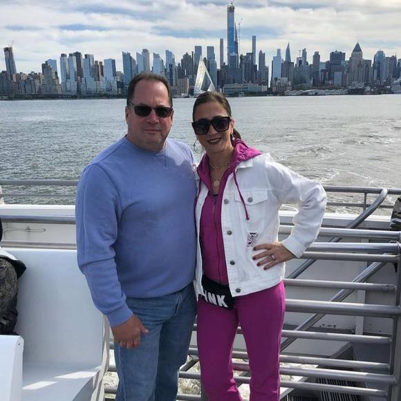 Profile Picture of Joyleen Mainiero (@queenie6) on Poshmark