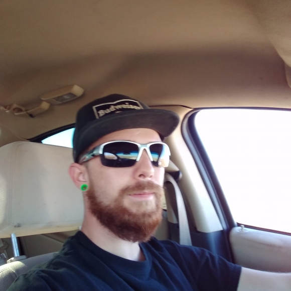 Profile Picture of Matthew Crouch (@mattcrouch05) on Poshmark