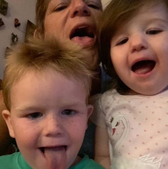 Profile Picture of Lori Jones (@puddlejumper71) on Poshmark