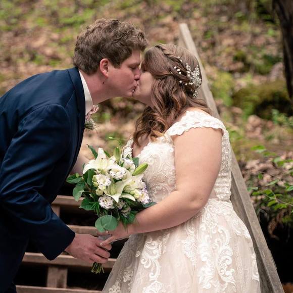 Profile Picture of Jesseca Whitenight (@jessecaw11) on Poshmark