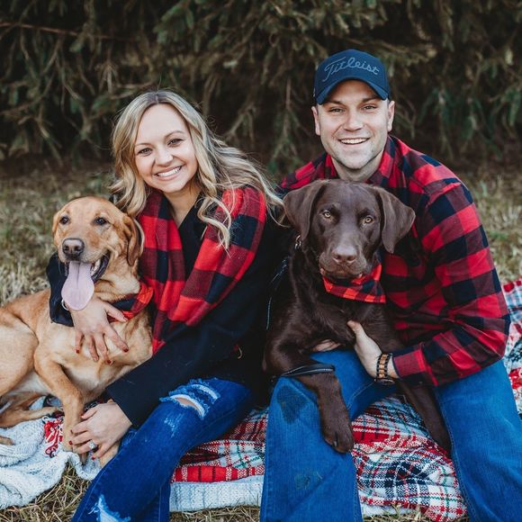 Profile Picture of Caitlin Canote (@caitlinashhh) on Poshmark