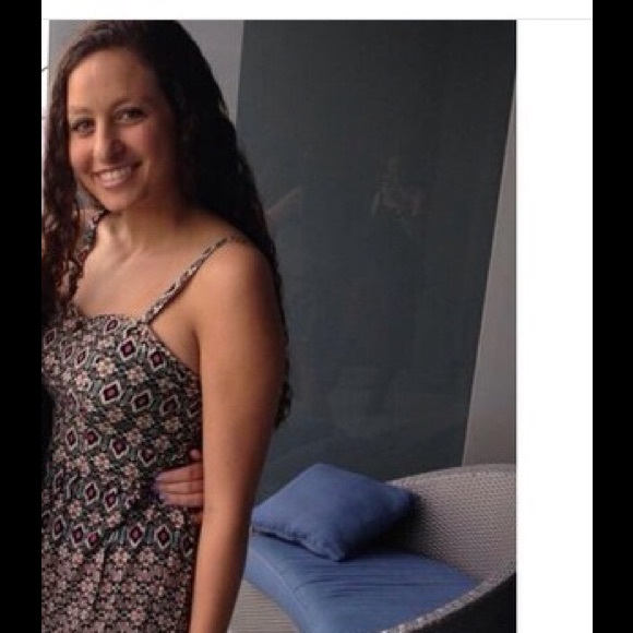 Brianna Lahoud - Poshmark Profile Picture of Brianna Lahoud (@brianna_lahoud) on Poshmark