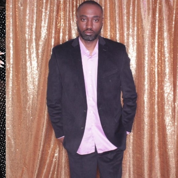 Profile Picture of Royce Matthews (@roycefaulk) on Poshmark