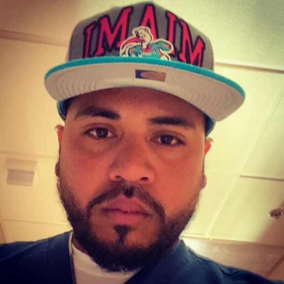 Profile Picture of Kebby Guerrero (@guerrerokebby) on Poshmark