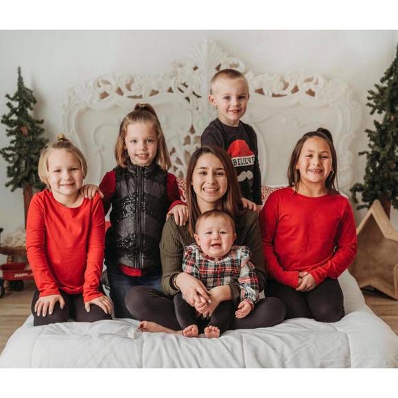 Profile Picture of Becki Bridenthal (@bocki123) on Poshmark