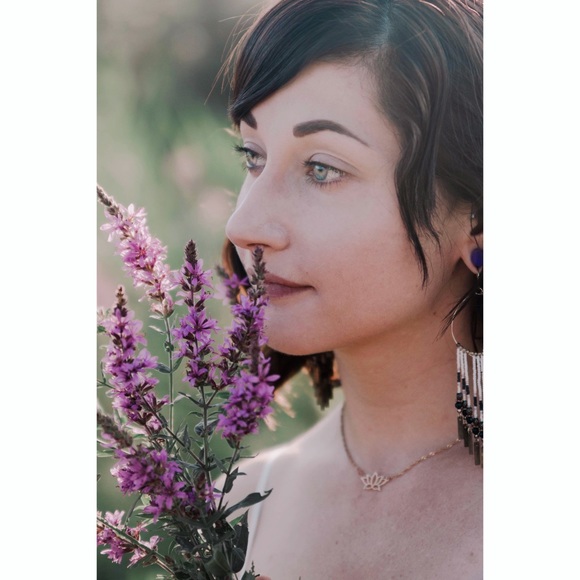 Tiffany Dittler - Poshmark Profile Picture of Tiffany Dittler (@loovebythemoon) on Poshmark