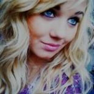 Profile Picture of Victoria Vern (@GirlVici) on Twitter