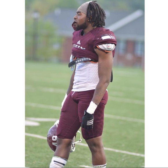 Profile Picture of Torrez Boyd (@torrez49) on Poshmark
