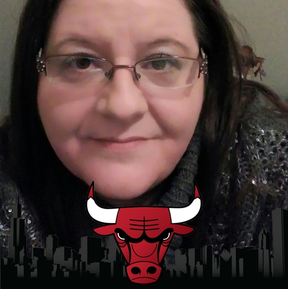 Profile Picture of Sarah Hertzner (@babydlove77) on Poshmark